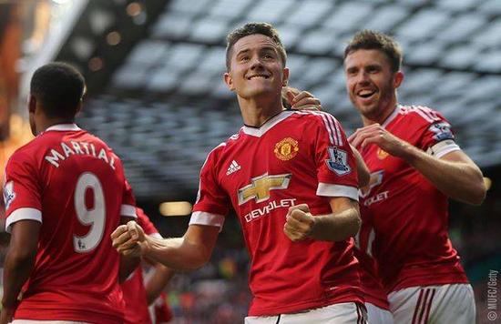 体现了足球 体现了足球